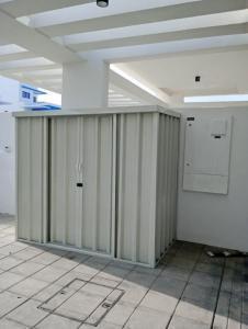 Garden storage shed