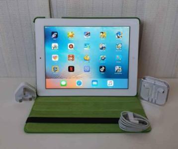 Apple iPad 3rd Generation -