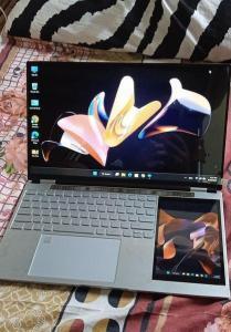 Intel Celeron duel screen