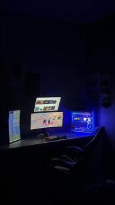 Ultimate High-End White Gaming & Streaming Full Setup