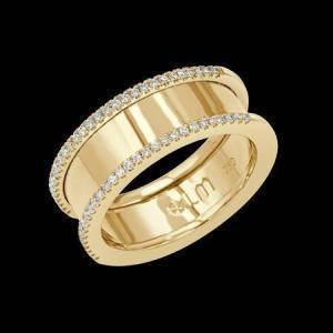Lumière© Diamond Ring: Timeless Elegance in 18K Gold FOR SALE