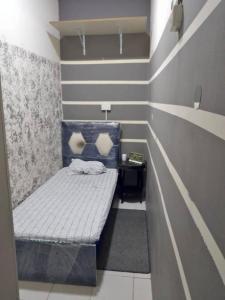 super luxury partition