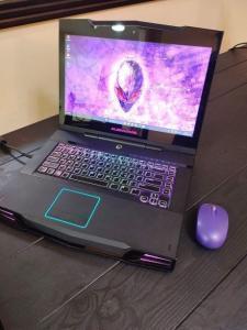 ALIENWARE M15X