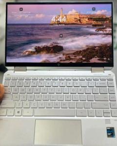 HP Spectre ×360 Convertible 13-aw2xxx