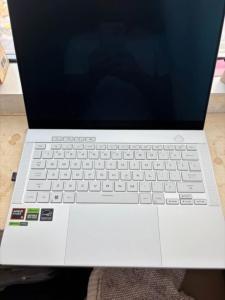 Asus Zephyrus G14 2024