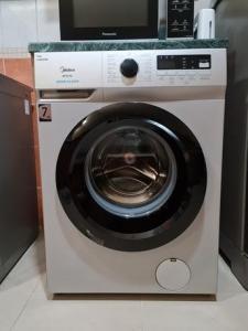AED 500, Washing Machine 7kg (Media)