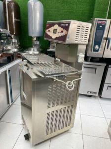 Bravo Choclate Tempering Machine