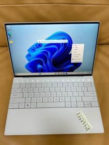 Dell XPs 13 9320 Touch Bar