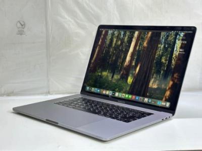 MACBOOK PRO 15inch