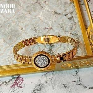 AED 50, Elegant Gold Coin Bracelet With Intricate Design