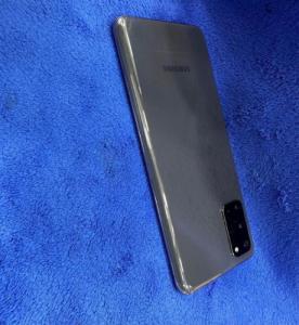 Samsung Galaxy s20 plus