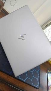 HP 840 G5 I7 8TH 16/512