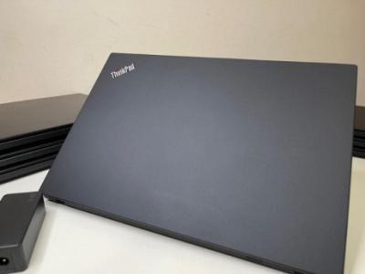 Lenovo Thinkpad T490