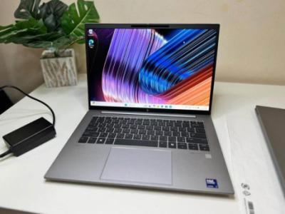 HP ZBook Firefly