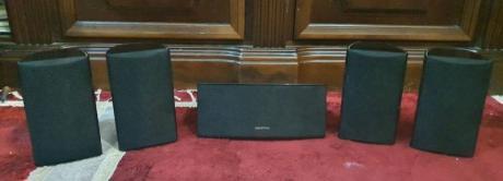 5 Speakers ) for Sale in very Good Condition.